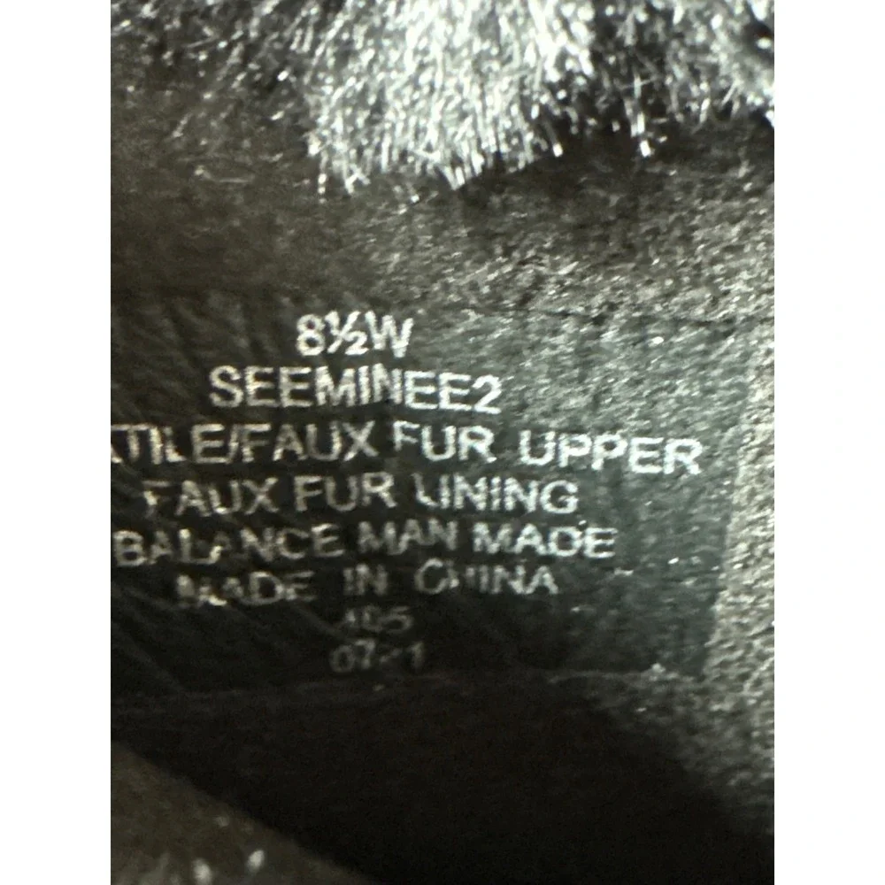 Easy Spirit SEEMINEE2 Black Faux Fur Trim Winter Snow Boots Womens‎ 8.5W Wide